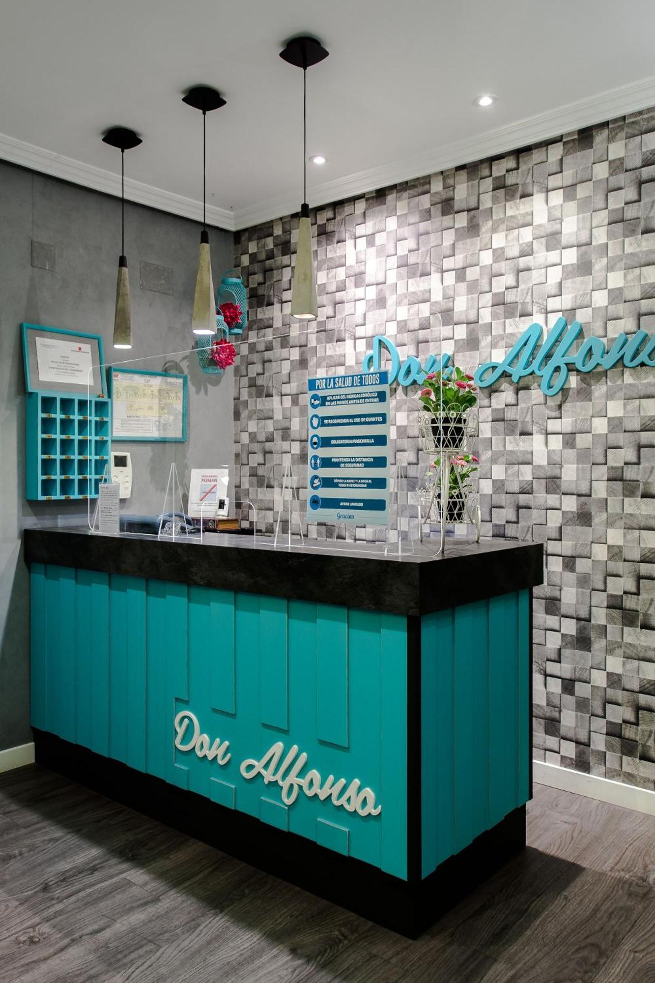 Hostal Don Alfonso Madrid Dış mekan fotoğraf