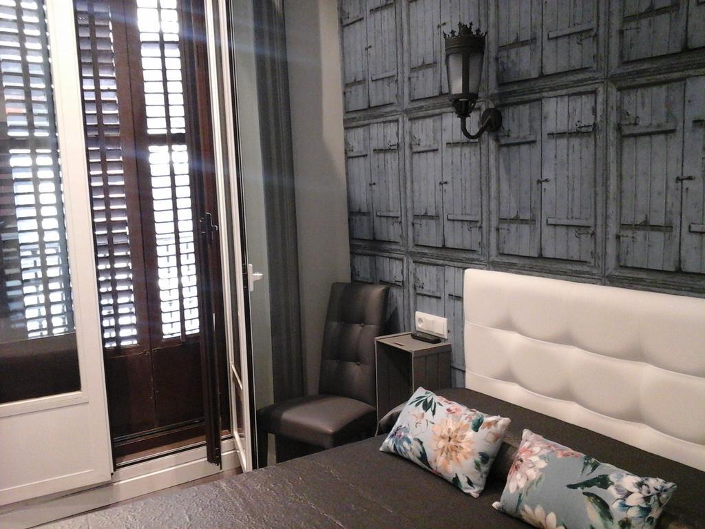 Hostal Don Alfonso Madrid Dış mekan fotoğraf